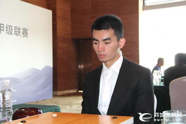 总决赛第三场开战 柯洁VS赵晨宇 朴廷桓VS范蕴若
