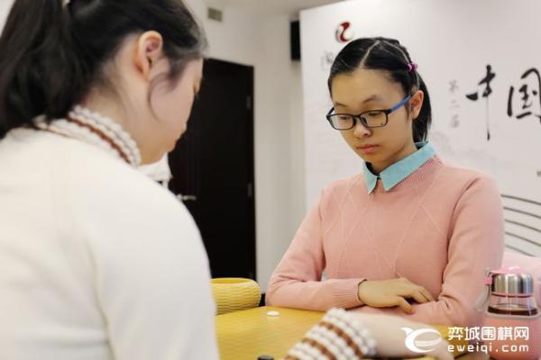 正在直播女子名人战挑战者争夺战 周泓余VS汪雨博