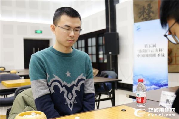 棋圣战赵晨宇彭立尧等人晋级本赛 伊凌涛檀啸出局