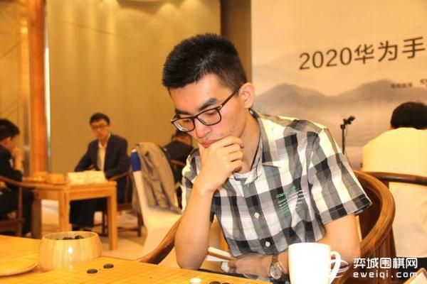 正在直播围甲第三轮 柯洁VS金志锡 朴廷桓VS廖行文