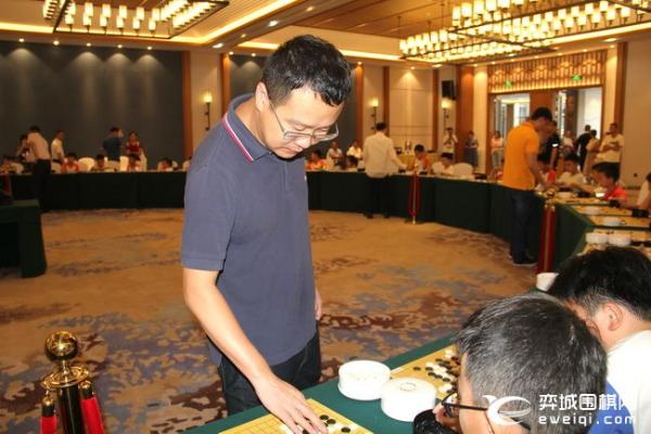 围甲指导棋 聂卫平王汝南常昊华学明古力指导小棋手