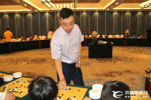 围甲指导棋 聂卫平王汝南常昊华学明古力指导小棋手