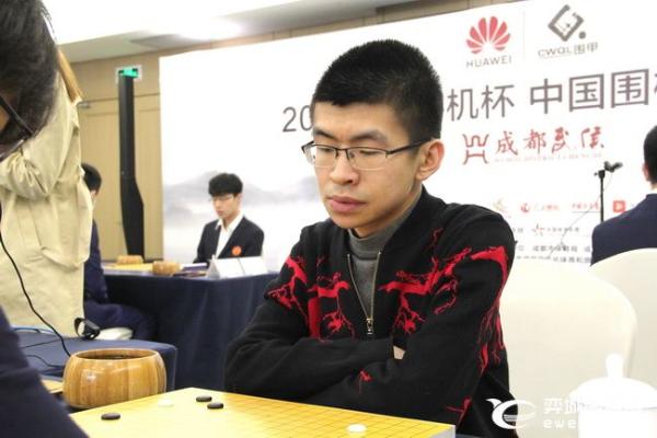 正在直播季后赛 朴廷桓VS江维杰 申真谞VS许嘉阳