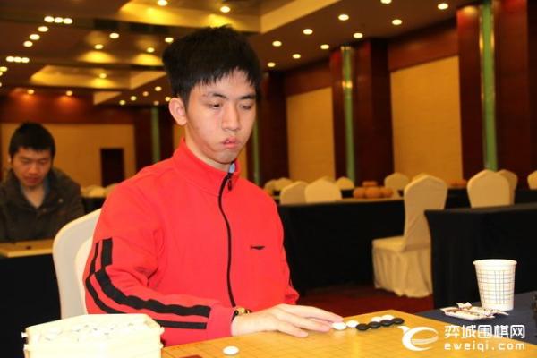 倡棋杯复赛开战 本轮开始采用应氏计点制围棋规则