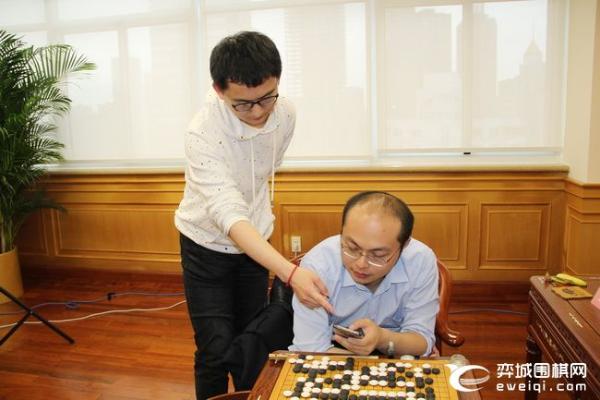 倡棋杯杨鼎新小胜党毅飞 辜梓豪丁浩黄云嵩晋级四强