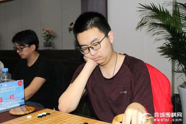 婺源公开赛鸣金 何鑫王硕冯毅韩启宇分获各组冠军