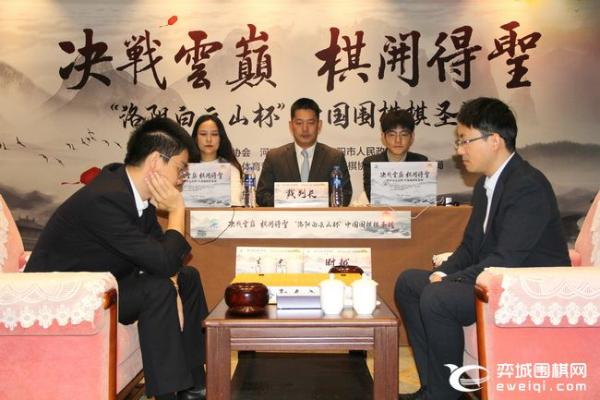 正直播棋圣战决赛第二局 时越背水一战执黑对柯洁