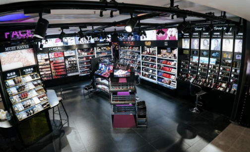 单品类突围 屈臣氏首开彩妆专门店