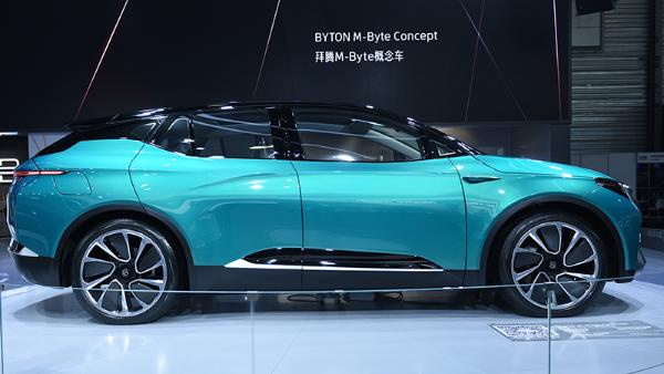 拜腾豪华轿车概念车全球首秀，计划2019年底前在中国开设25-30家店