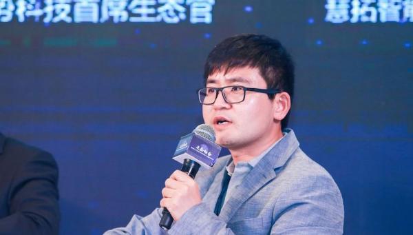 AI进入“深水区”，31位行业精英眼中的危机与机遇