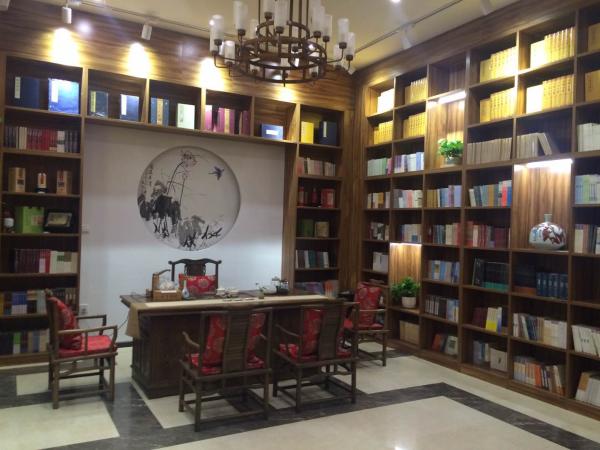 未来无人书店？80年传统老字号”新华书店“ 的智慧阅读新探索——城市书房