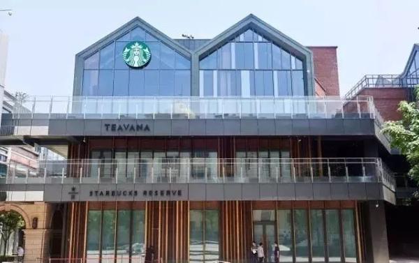 星巴克啤酒，70元一杯背后的中国野心