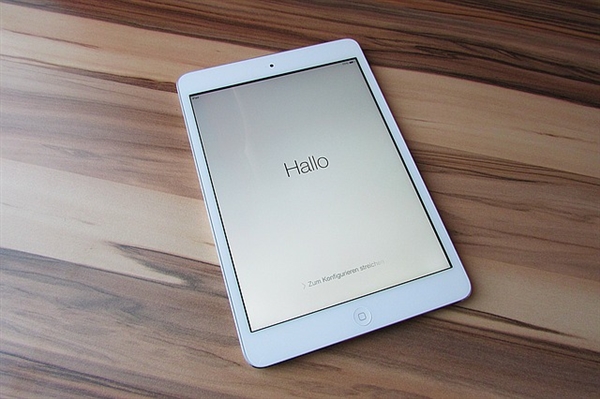 iPad mini 4官翻版上架:2618元起
