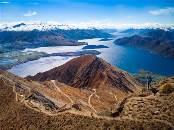 4999元！大疆正式发布御Mavic&nbsp;Air随行无人机：轻盈一握