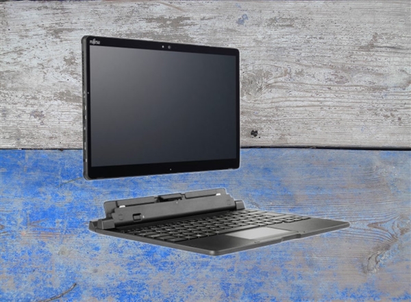 富士通推出全新二合一笔记本:数位压感+八代酷睿