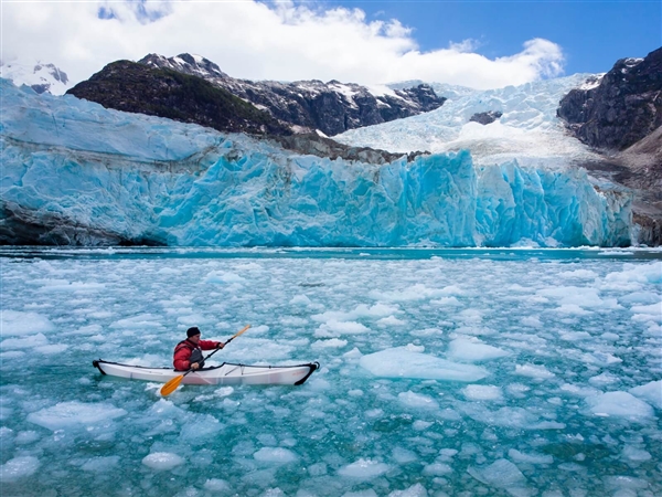 4999元！大疆正式发布御Mavic&nbsp;Air随行无人机：轻盈一握