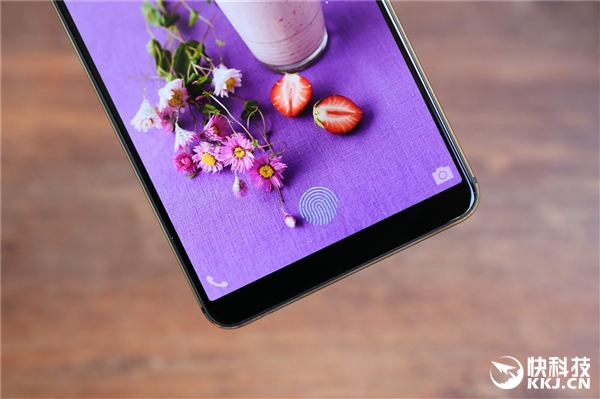 vivo X20 Plus屏幕指纹版开箱图赏:看完心动