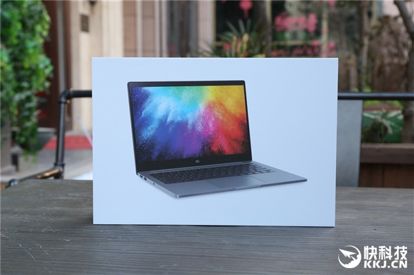 5399元八代U！新小米笔记本Air开箱图赏：深空灰配色