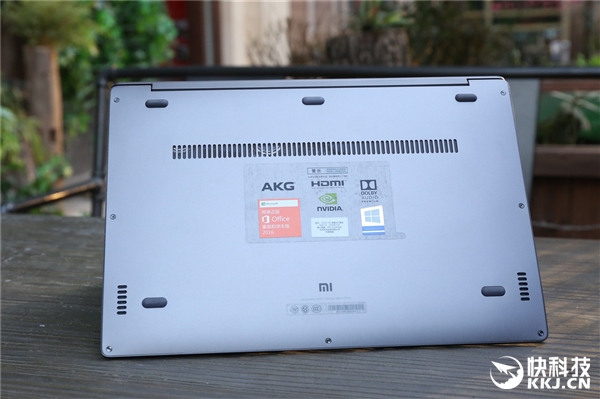 5399元八代U！新小米笔记本Air开箱图赏：深空灰配色