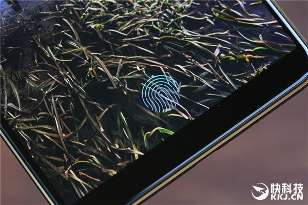 vivo X20 Plus屏幕指纹版开箱图赏:看完心动