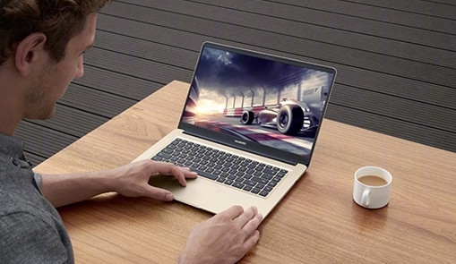 余承东预告重磅新品：华为MWC或发布全面屏MateBook