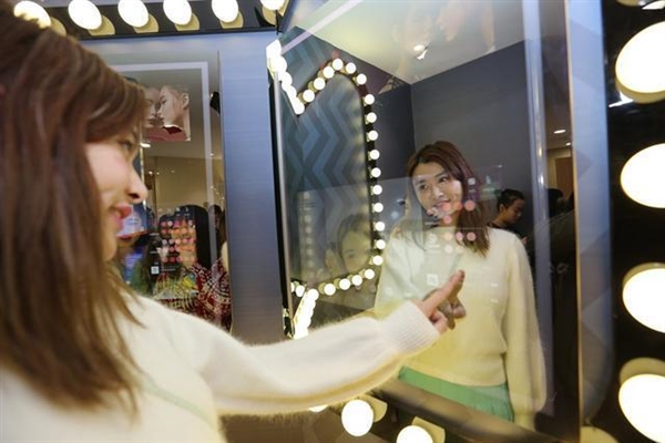 天猫推出全球首个智能卫生间：1分钱买卫生巾