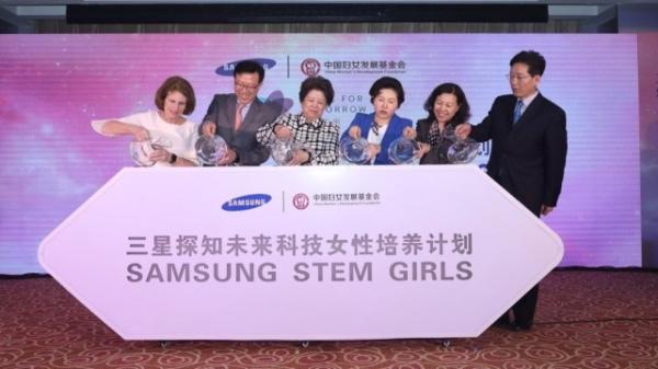 科技晚报：优客工场收购Wedo联合创业社 Uber向Grab出售东南亚业务原创派