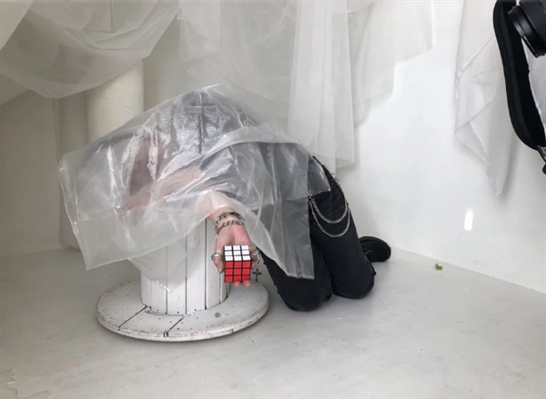 日本网友分享Cosplay拍摄花絮 不忍直视！