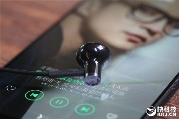 69元！小米双单元半入耳式耳机开箱图赏