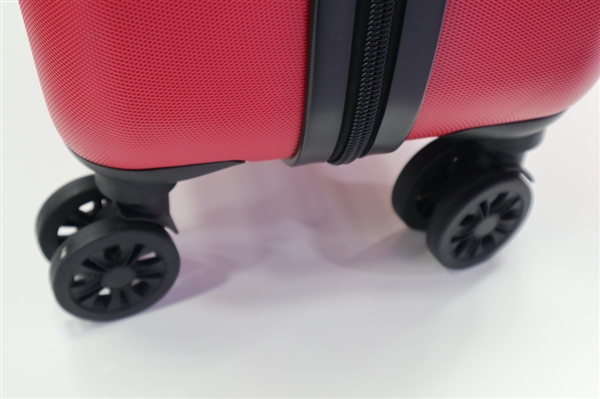 魅蓝20寸旅行箱酷MA萌定制版图赏：颜值大赞