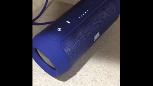 毛骨悚然！亚马逊智能音箱半夜发出怪笑：官方说出真相