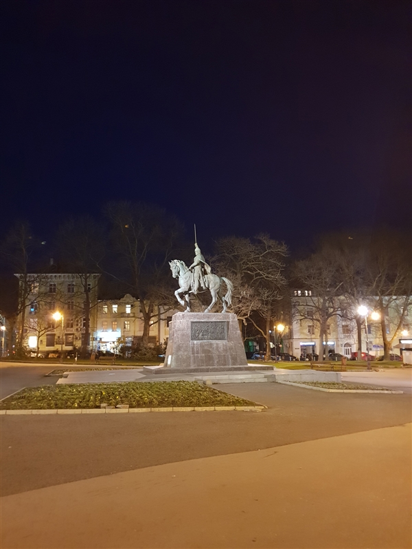 三星S9+/Note 8/iPX/Pixel 2 XL低光拍照对比：第一竟是它！