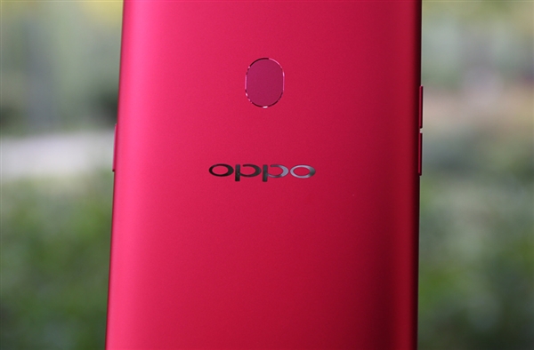 大变样!OPPO宣布R15、R15梦镜版:异形全面屏