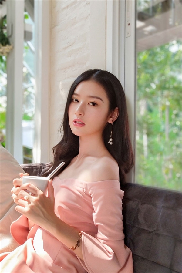 vivo X21样张揭晓:主打美颜/逆光清晰