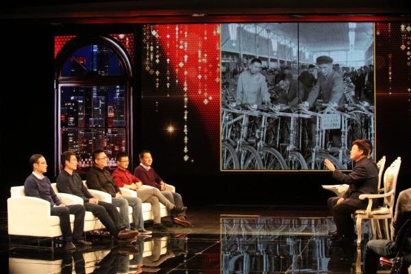 互联网企业热议“智能+”：提速发展 帮助解决行业痛点