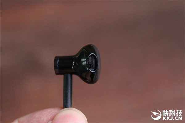 69元！小米双单元半入耳式耳机开箱图赏