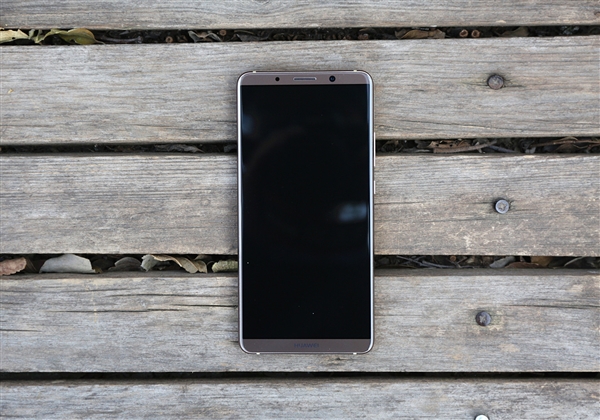 华为Mate 10/Mate 10 Pro获更新：支持人脸解锁