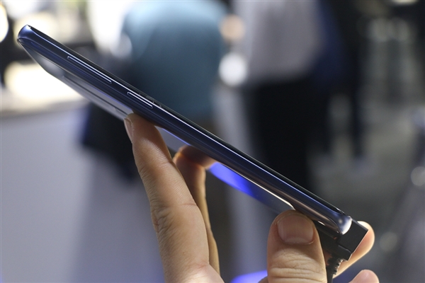 后置摄像头够彪悍!三星S9/S9+上手体验:很好很强大