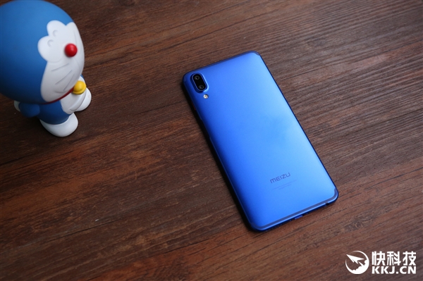 魅蓝E3丹青版首发开箱图赏：这配色贼骚