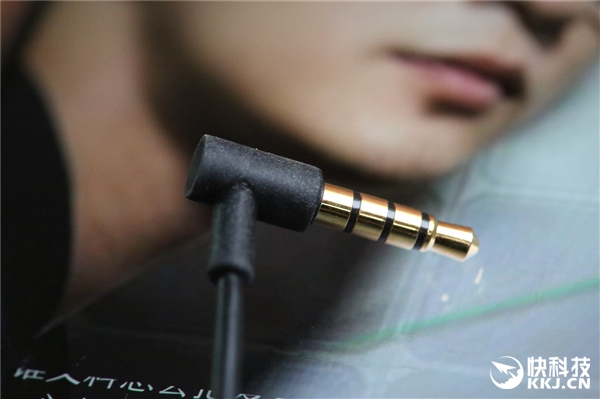 69元！小米双单元半入耳式耳机开箱图赏