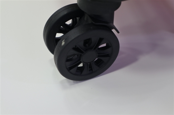 魅蓝20寸旅行箱酷MA萌定制版图赏：颜值大赞