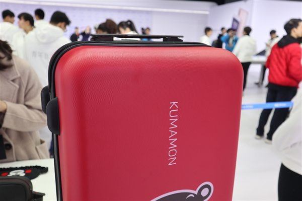 魅蓝20寸旅行箱酷MA萌定制版图赏：颜值大赞