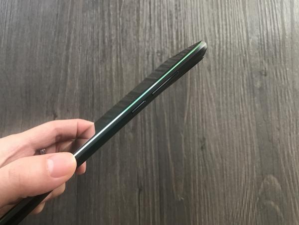 黑鲨游戏手机一手测评:这才是游戏手机该有的样子
