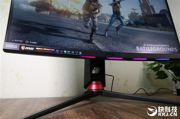 2K曲面屏！微星MPG27CQ显示器开箱图赏：144Hz/1ms响应