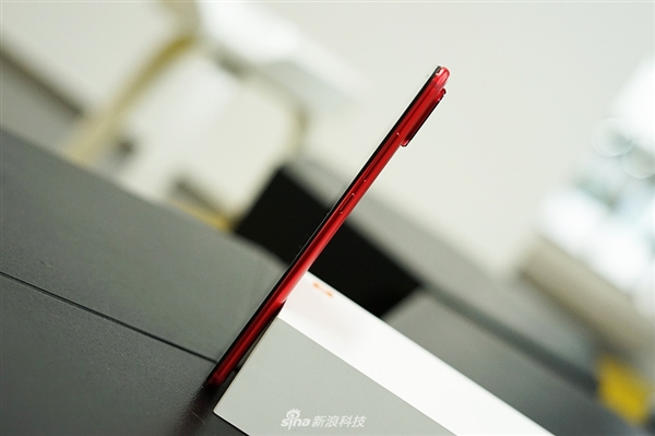 小米6X图赏：全金属机身手感大赞