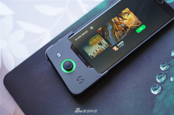 颜值出众！黑鲨游戏手机图赏：来感受下