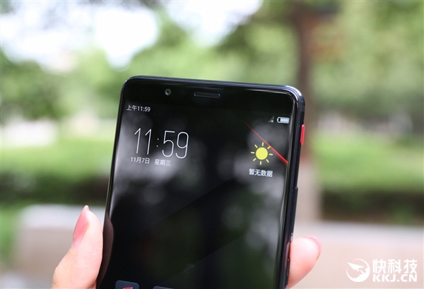 努比亚红魔游戏手机开箱图赏：四种RGB灯效