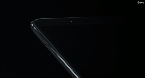 努比亚红魔游戏手机现身：4月19日发布