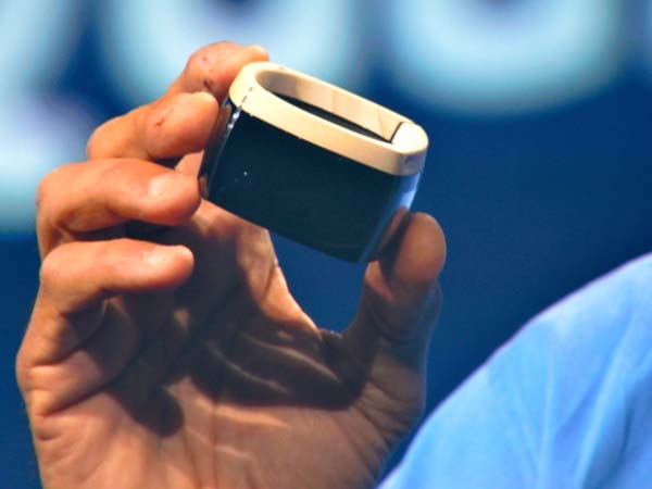 Intel败走可穿戴设备：新设备事业部彻底关门