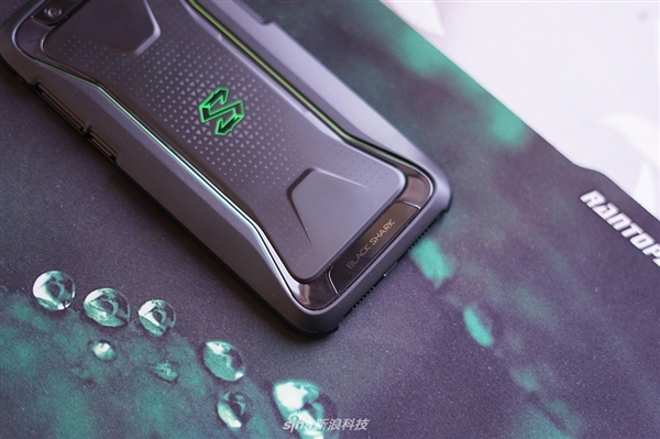 颜值出众！黑鲨游戏手机图赏：来感受下